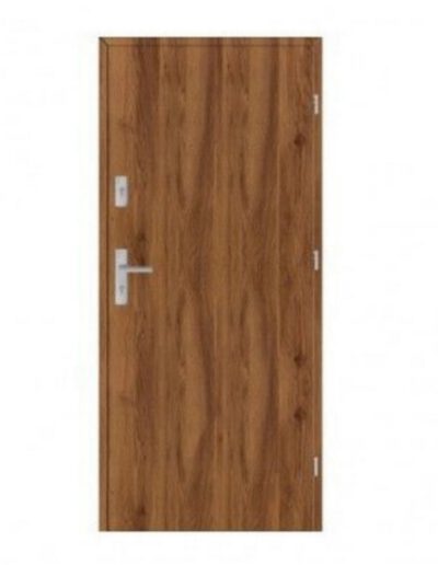 Drewniane drzwi wejściowe do starej futryny